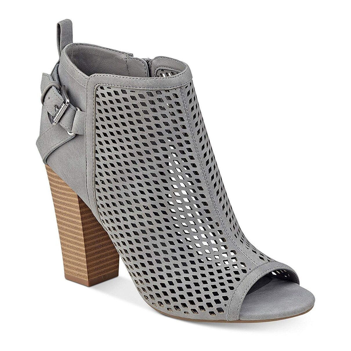 guess sandals size 11