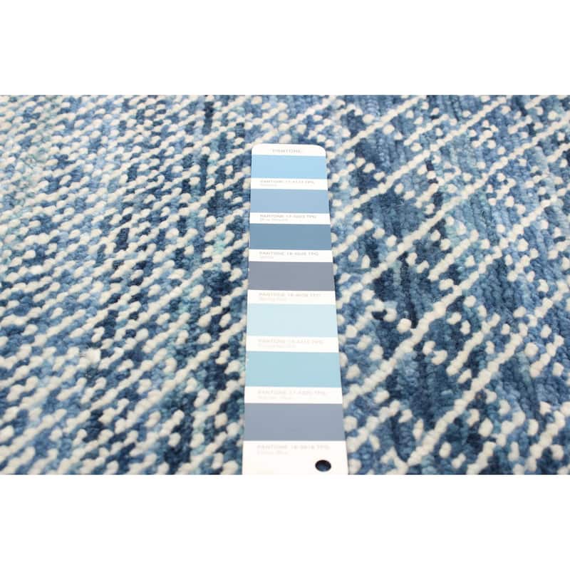 ECARPETGALLERY Hand-knotted Silk Shadow Blue Wool Rug - 4'2 x 6'0