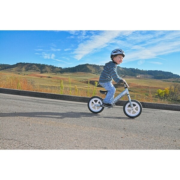 strider 12 pro balance bike