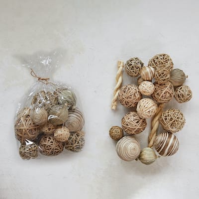 Round Dried Natural Mixed Orbs in Bag