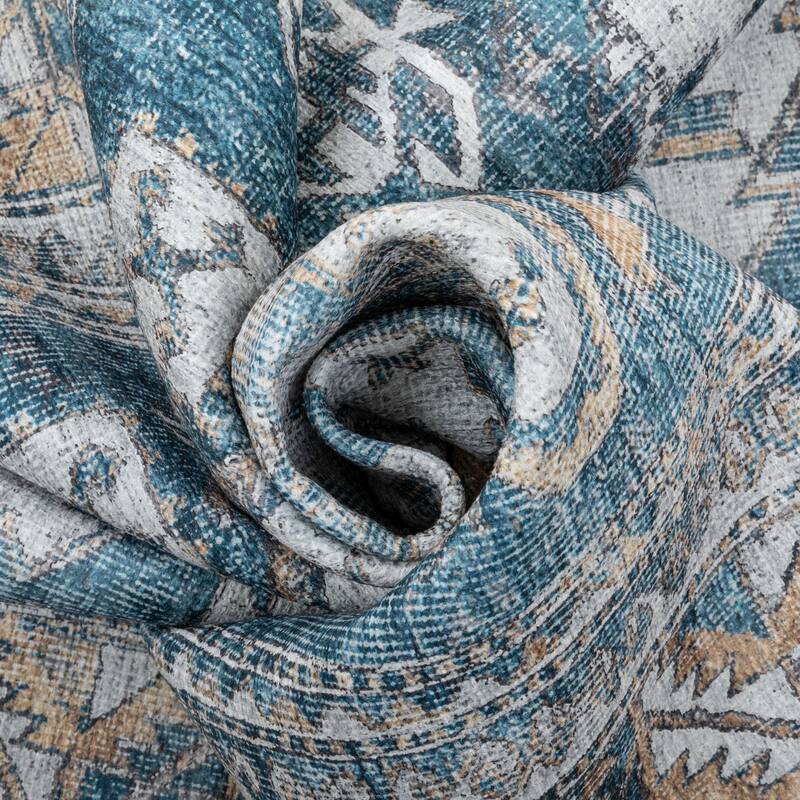 Well Woven Lotus Cartago Vintage Medallion Machine Washable Area Rug