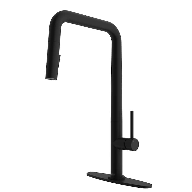 VIGO Parsons 18" H Single Handle Pull-Down Sprayer Kitchen Faucet