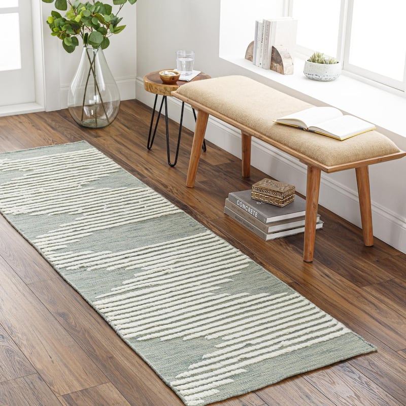 Livabliss Casual Apache Graphic Area Rug - 2'6" x 8' - Grey