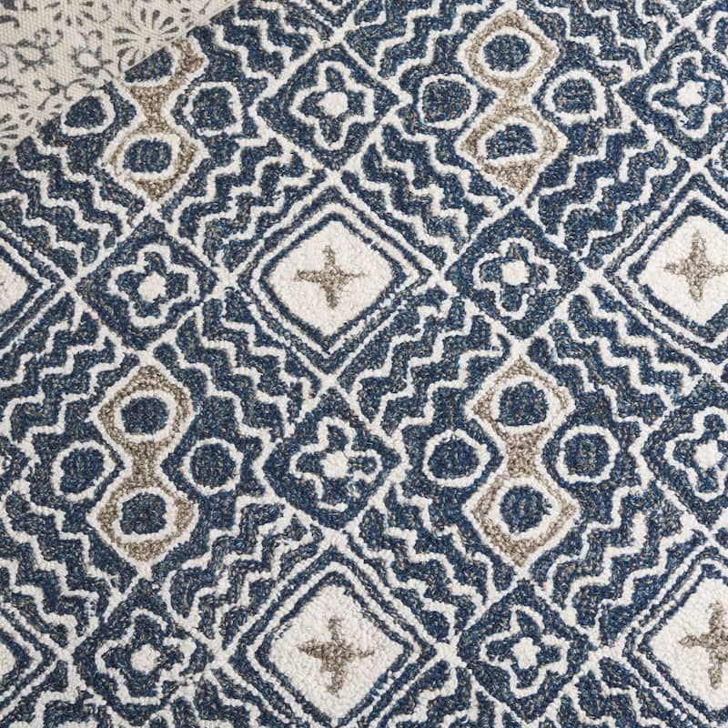 SAFAVIEH Handmade Micro-Loop Jelske Wool Rug