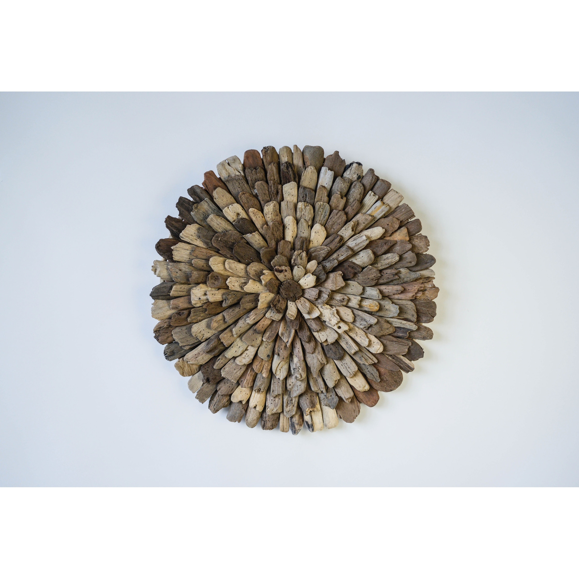 Round Driftwood Wall Décor