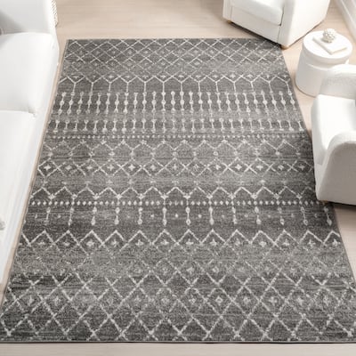 Nuloom Emmy Moroccan Trellis Area Rug