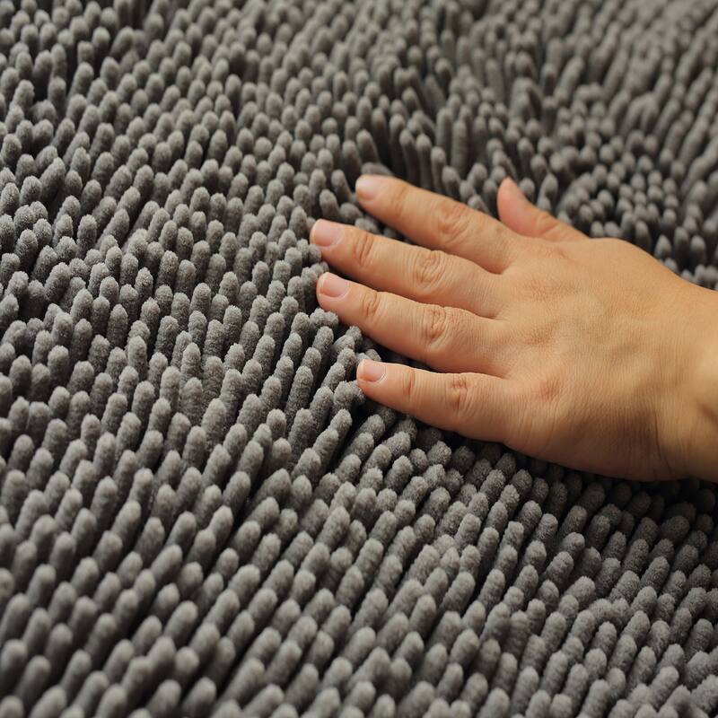 Totti Havana Dark Gray Microfiber Chenille 20" x 30" Bathroom Mat
