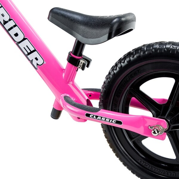 strider pink bike