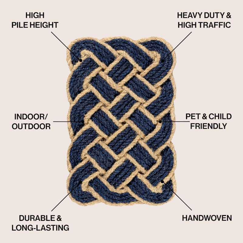 Maeve Classic Coastal Scalloped Basketweave Coir Indoor/Outdoor DoorMat