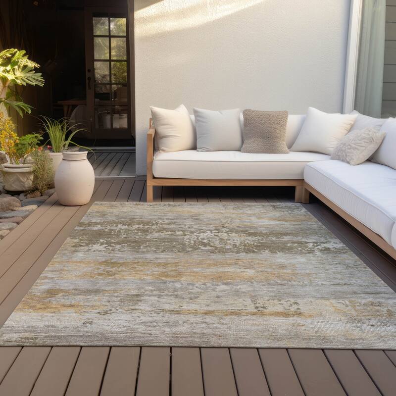 Machine Washable Indoor/Outdoor Contemporary Chantille Rug - Brown - 5' x 7'6"