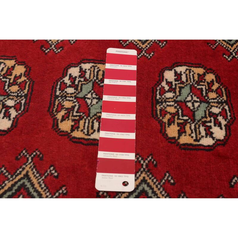 ECARPETGALLERY Hand-knotted Peshawar Bokhara Red Wool Rug - 2'6 x 6'6