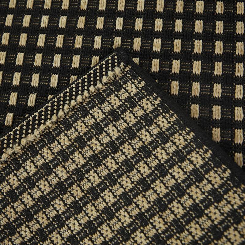 Eduarda Checkered Indoor/Outdoor Area Rug