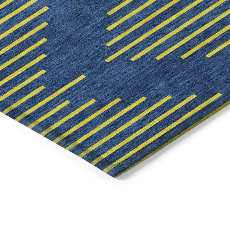 Machine Washable Indoor/ Outdoor Contemporary Geo Chantille Rug