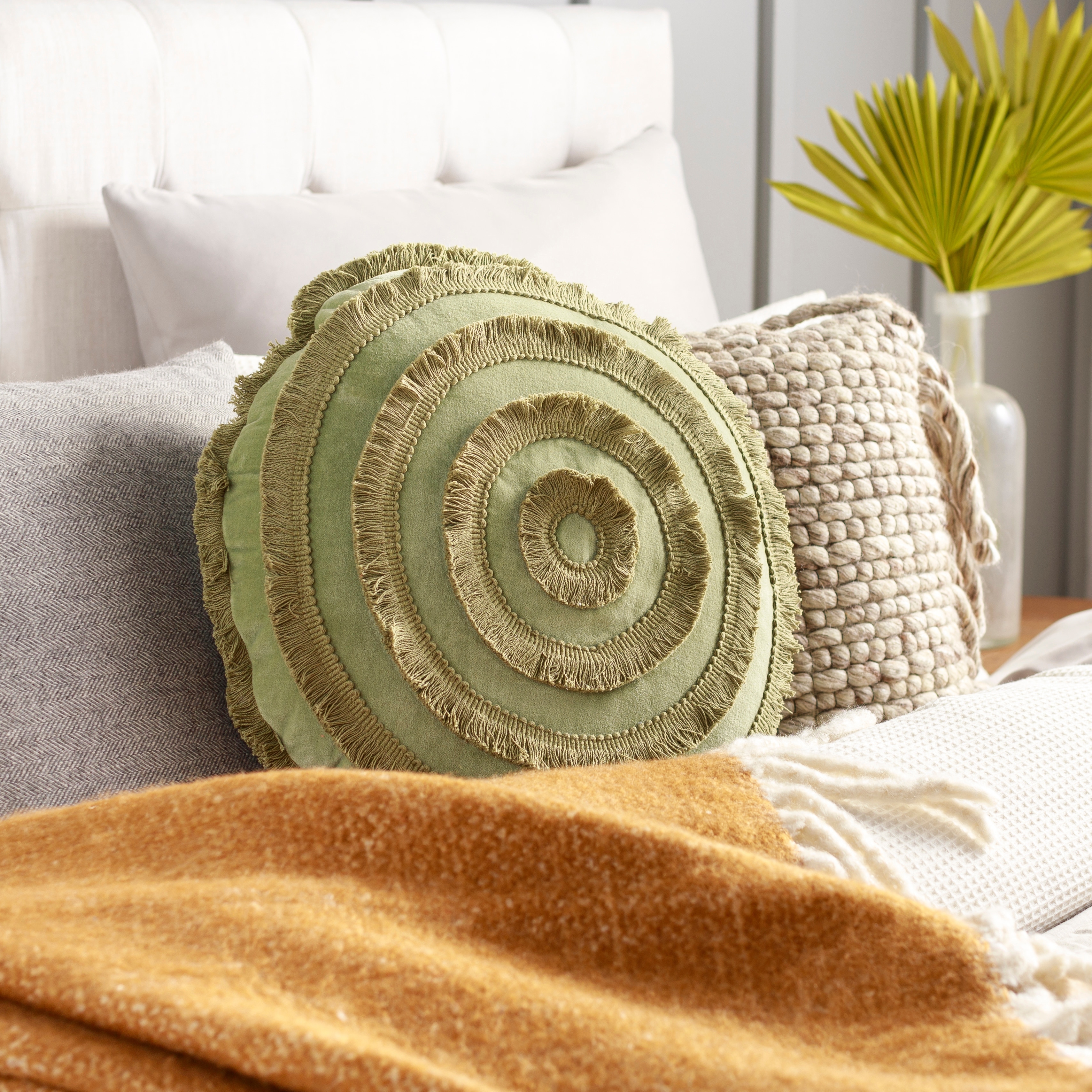 Gold round throw store pillows