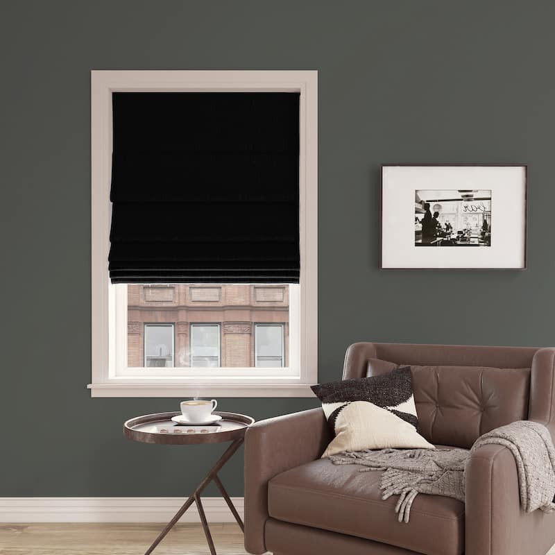 Sun Zero Pryer Textured Total Blackout Cordless 1-Piece Roman Shade