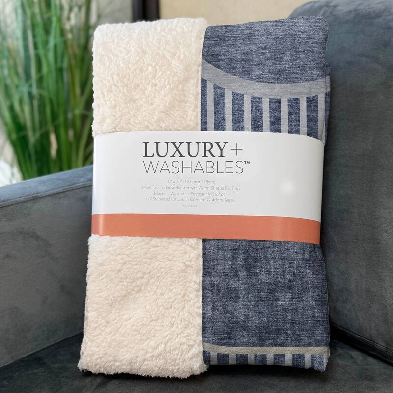 Premium Machine Washable Casual Contemporary Sherpa Throw Blanket
