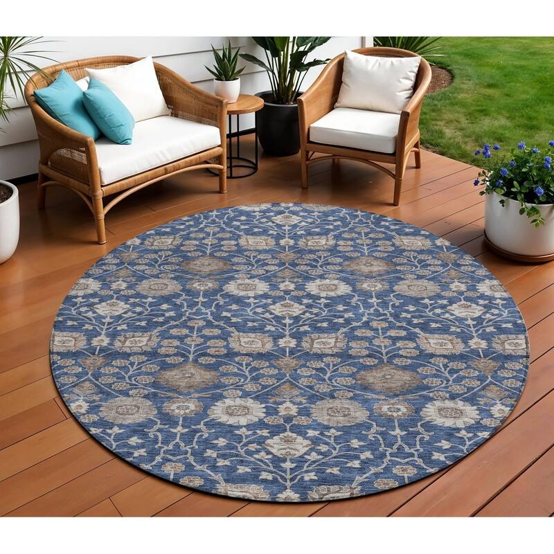 HomeRoots Floral Transitional Rectangle Outdoor Rug - 8' Round