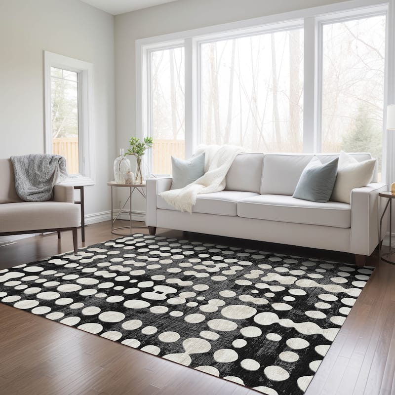 Machine Washable Indoor/ Outdoor Chantille Abstract Dots Rug