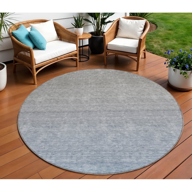 HomeRoots Ombre Transitional Rectangle Outdoor Rug - 8' Round
