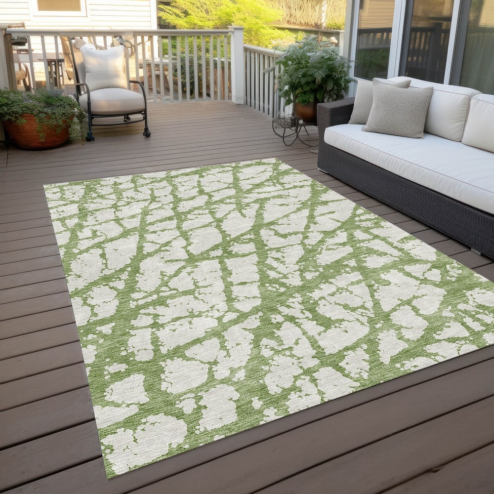 Machine Washable Indoor/ Outdoor Abstract Contemporary Chantille Rug