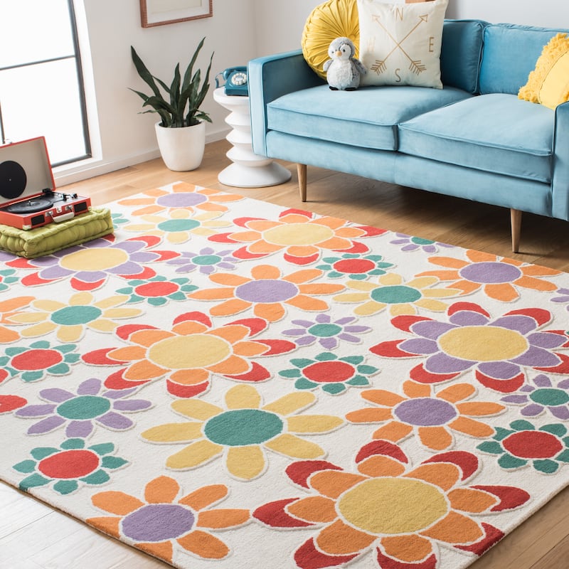SAFAVIEH Handmade Kids Miens Floral Wool Rug