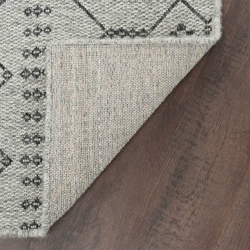 Seros Scandinavian Geometric Indoor/Outdoor Area Rug