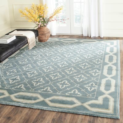 SAFAVIEH Hand-knotted Mosaic Eicke Modern Wool Rug