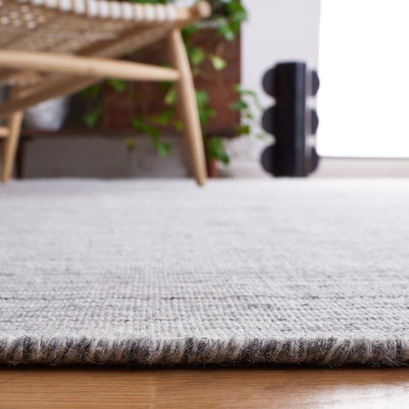 SAFAVIEH Kilim Sherri Rug