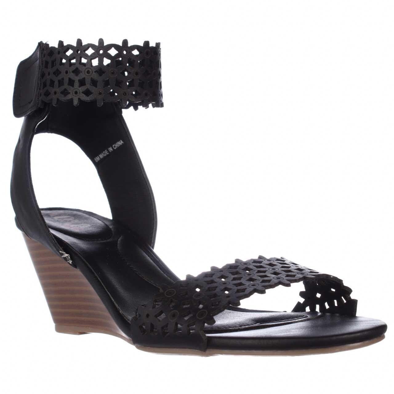 xoxo sadler wedge sandals