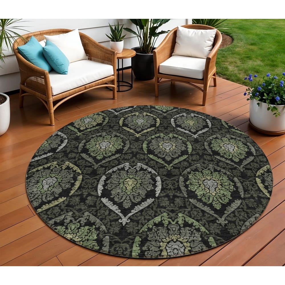 HomeRoots Medallion Transitional Rectangle Outdoor Rug