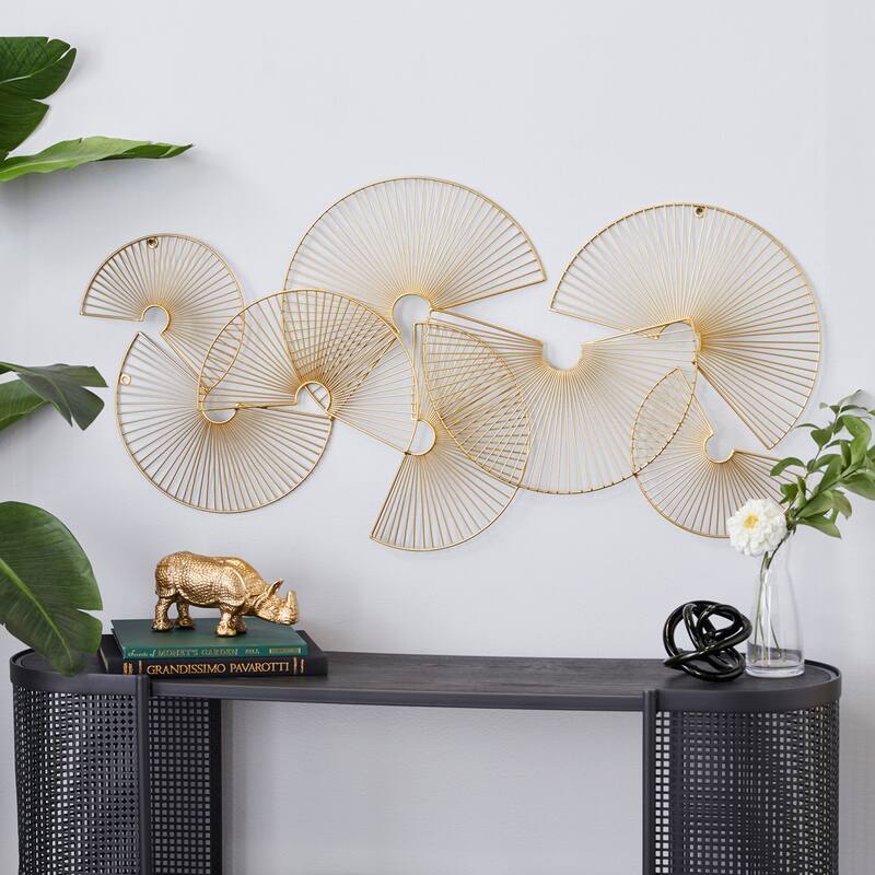 CosmoLiving by Cosmopolitan Gold Metal Crescent Overlapping Wire Fan Sunburst Home Wall Decor - Gold