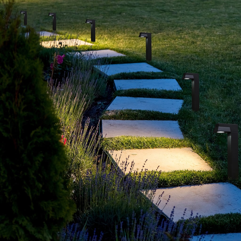 Glitzhome 15"H Set of 6 Solar Powered SMD LED Pathway Ground Light - Black