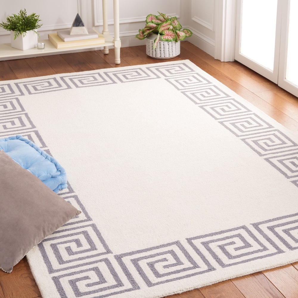 SAFAVIEH Handmade Metro Saeko Greek Key Border Wool Rug