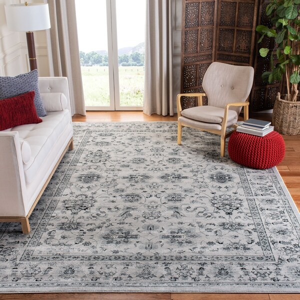 SAFAVIEH Vintage Distressed Boho Rotka Oriental Rug. Opens flyout.