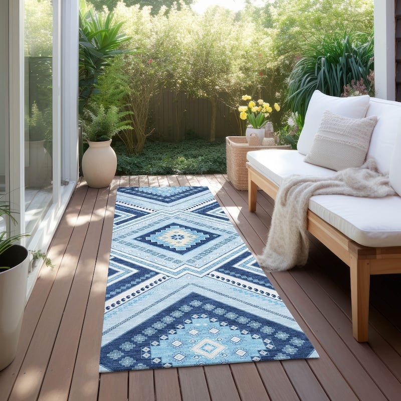 Machine Washable Indoor/ Outdoor Global Boho Chantille Rug - Navy - 2'3" x 7'6"