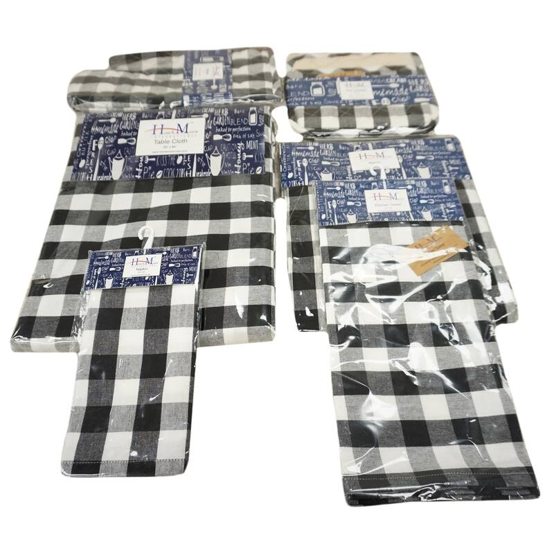 Home & Manor Kitchen Chef Black Oven Mitt