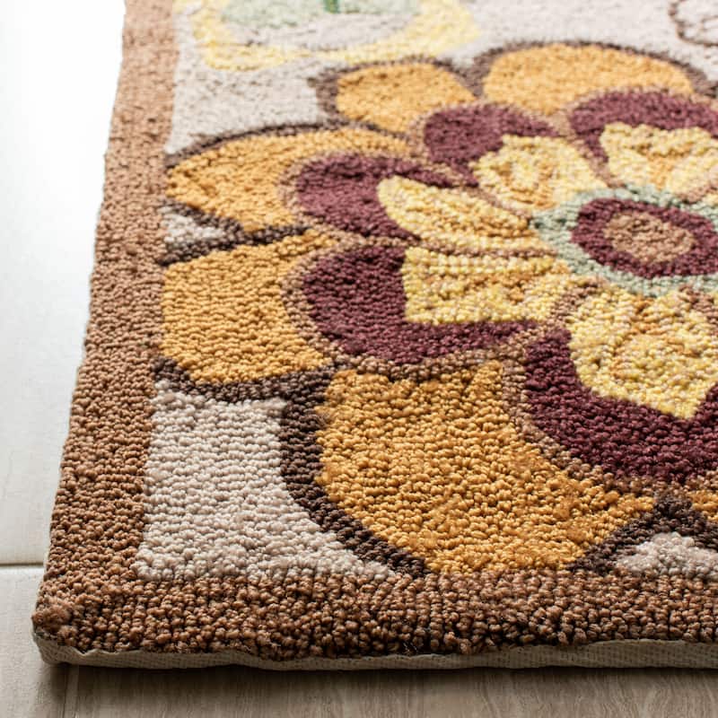 SAFAVIEH Handmade Four Seasons Giorgiana Floral Rug