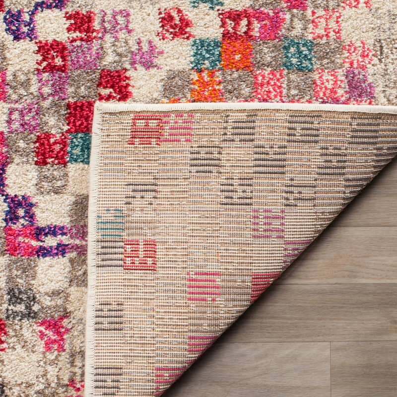 SAFAVIEH Monaco Naeema Boho Rug