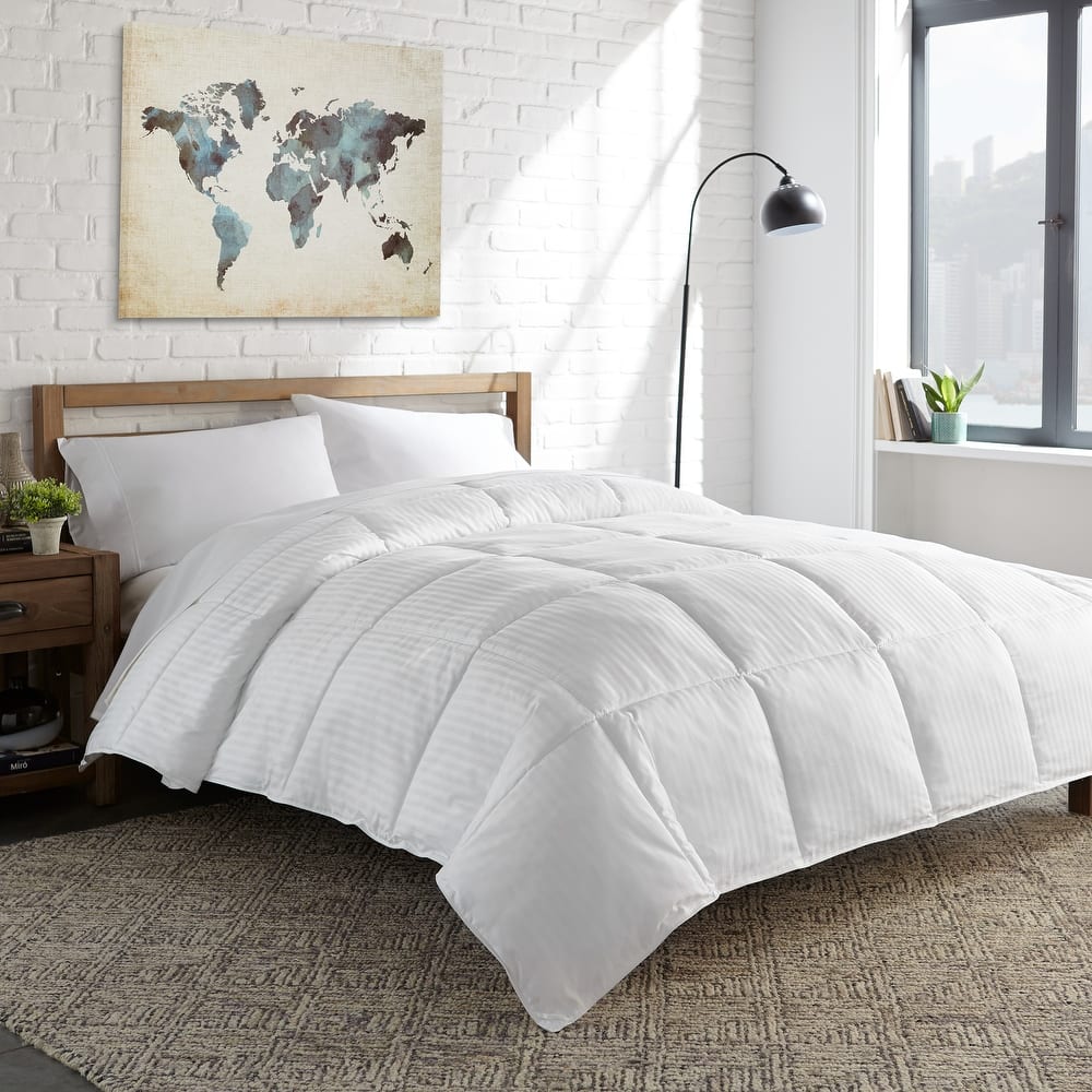 Eddie Bauer Oversized All Seasons Down Alternative Comforter Duvet Insert