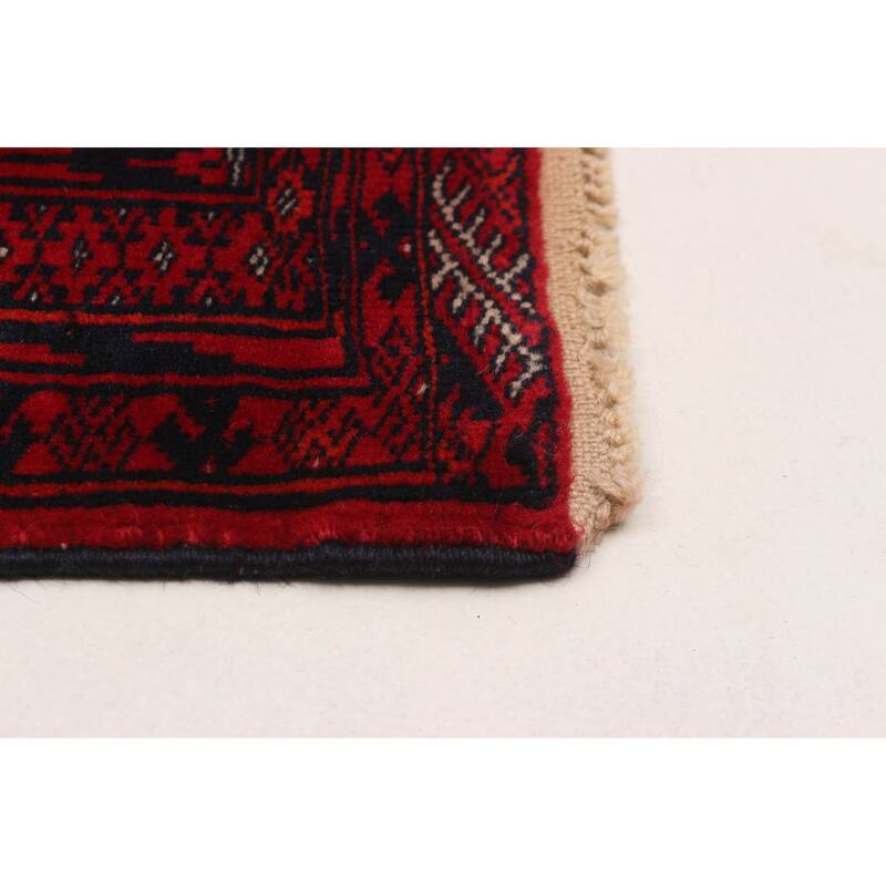 Teimani Red Rug 3'11" x 5'3" - 3'11 x 5'3