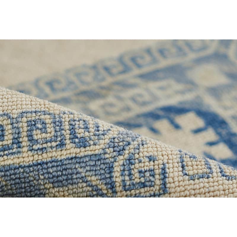 Momeni Anatolia Medallion Wool and Nylon Blue Area Rug