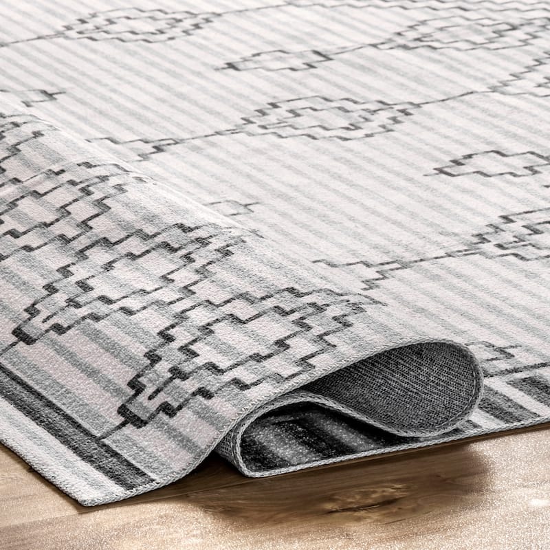 Nuloom Bonny SpinClean Diamond Striped Machine Washable Area Rug
