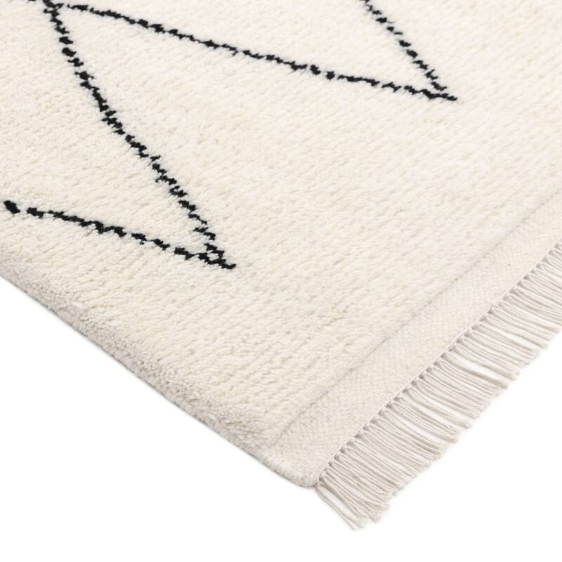 Overton Handmade Shaggy Boho Moroccan Area Rug