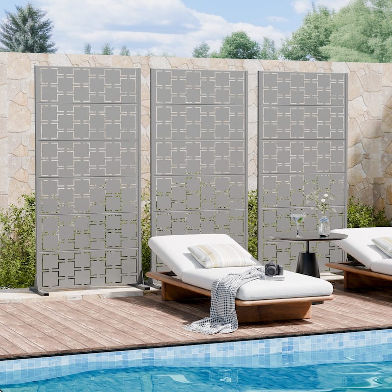 Outdoor Freestanding Metal Privacy Screen Decorative Garden Fence Set of 2