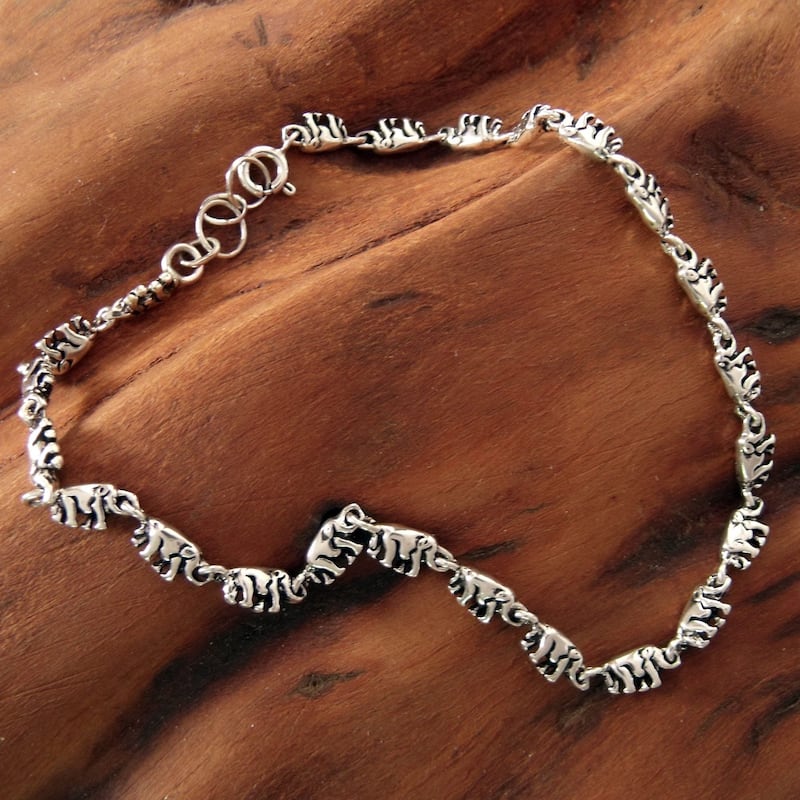 Handmade Sterling Silver Elephant Parade Oxidized Finish Anklet (India)