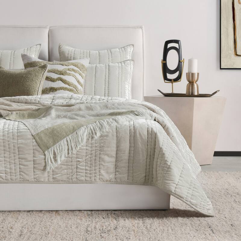 Villa by Classic Home Seville Velvet Quilt