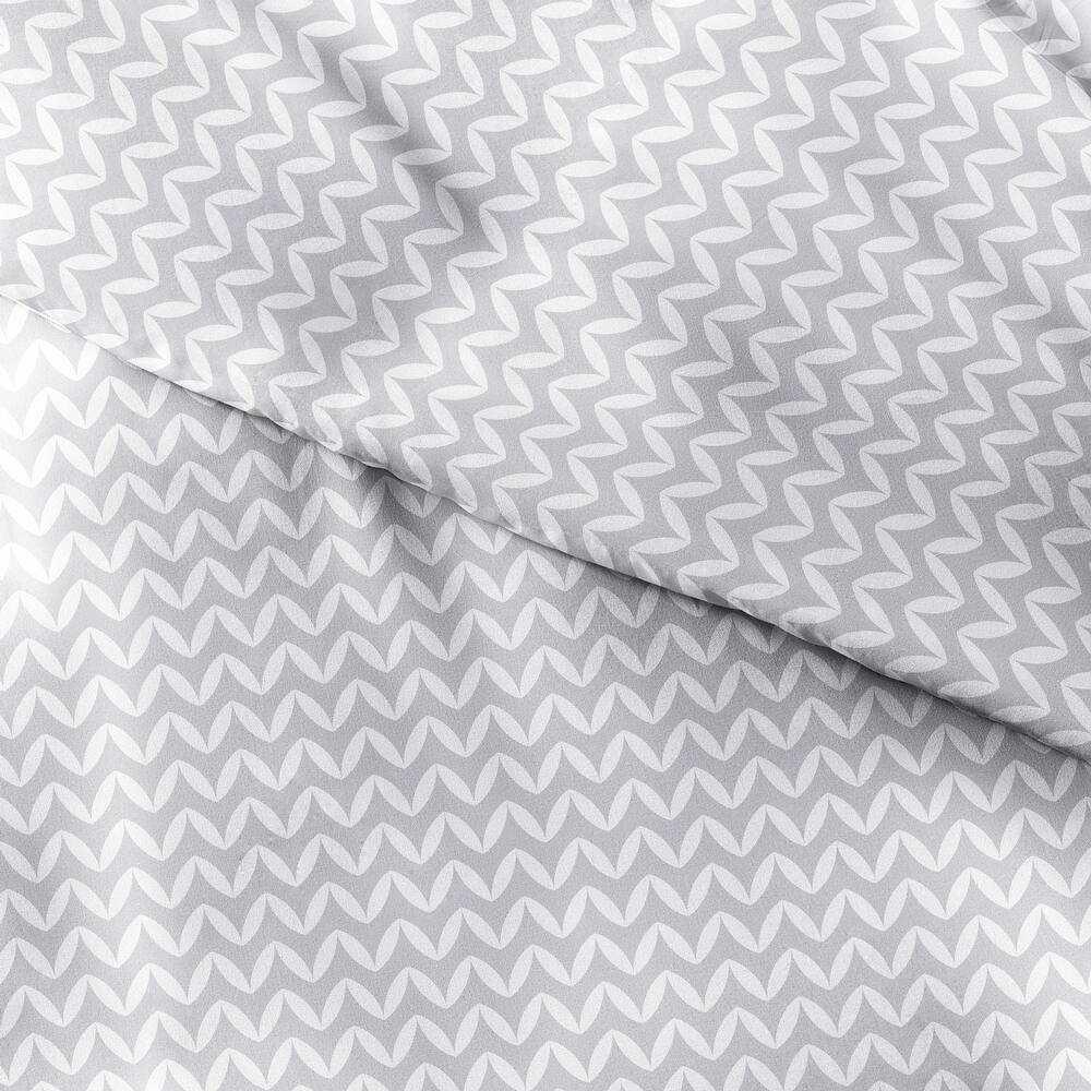 Becky Cameron 3 Piece Puffed Chevron Duvet Cover Set