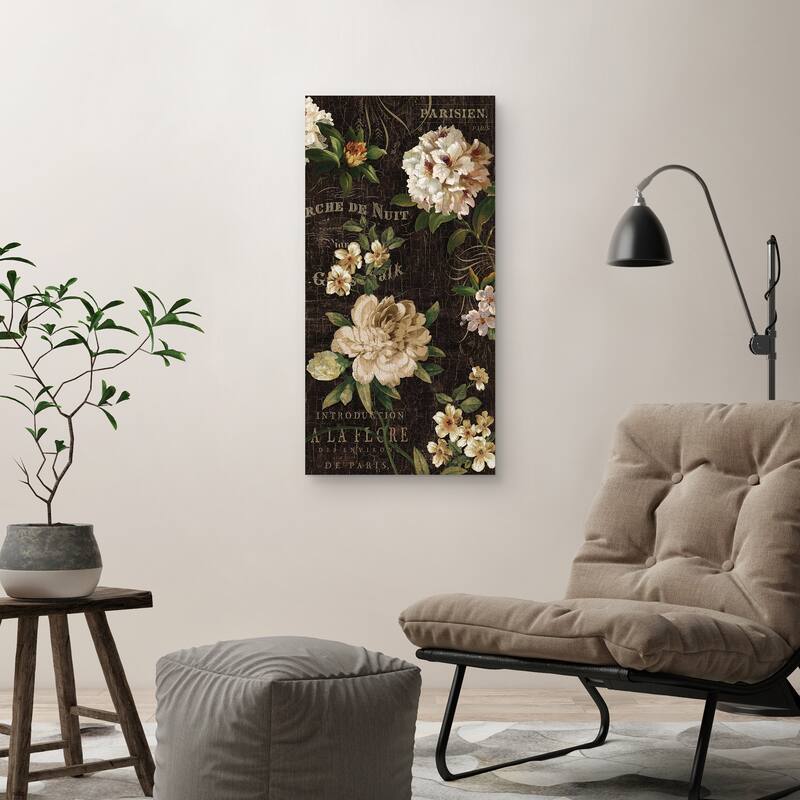 Fleurs Antique I Canvas Art Print