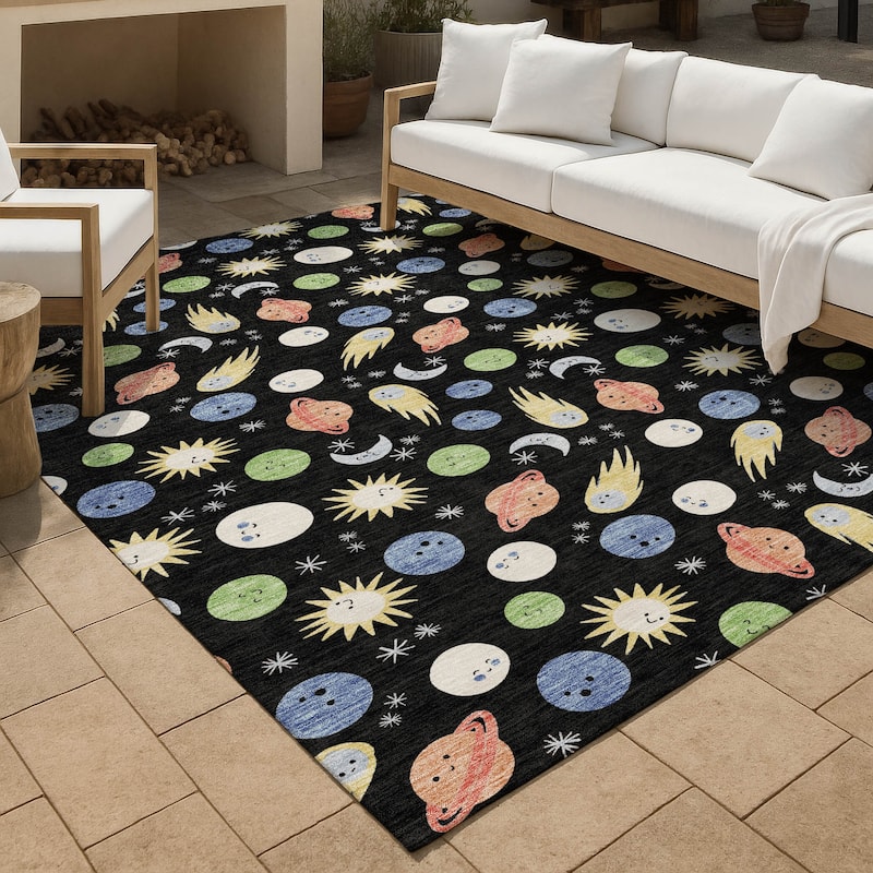 Machine Washable Indoor/ Outdoor Planets Comets Chantille Rug - Black - 8' x 10'