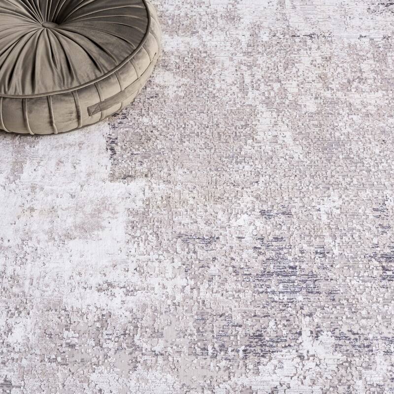 SAFAVIEH Signature Debbie Contemporary Viscose Rug